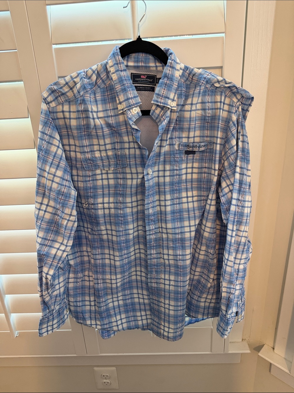Vineyard Vines Blue and White Plaid Cotton Button-Down Fishing Shirt